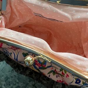 Classy vintage cosmetic brand from the vintage company. Never used